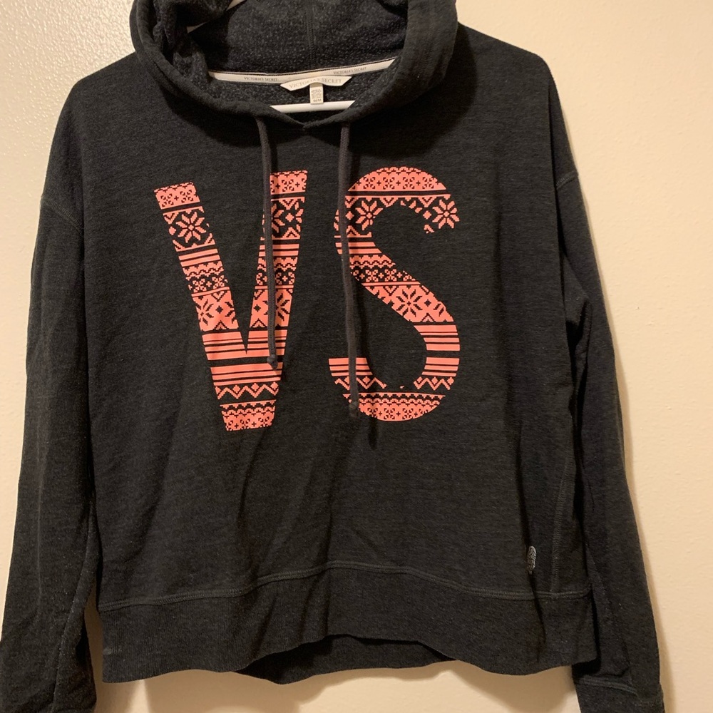 Victoria Secrets Medium sweater